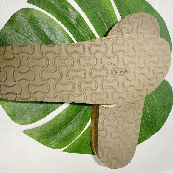 NAOT TAN LEATHER SINGLE BUCKLE‎ HEELED CUSHION SLIDE​​​​​ - Picture 5 of 7